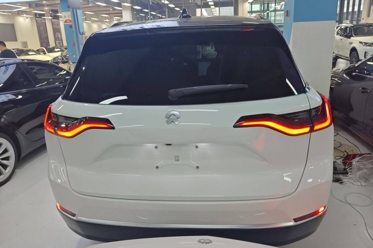 Used Nio ES8 2022 100 kWh Six-Seater Version Rear