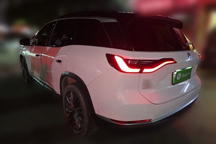 Used Nio ES8 2022 100 kWh 7-Seater Version Rear Left 45 Deg
