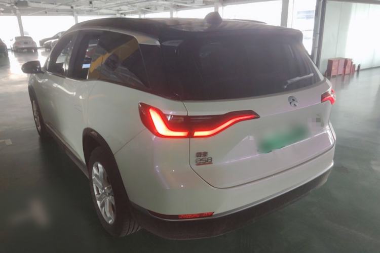 Used Nio ES8 2022 100 kWh Six-Seater Version Rear Left 45 Deg