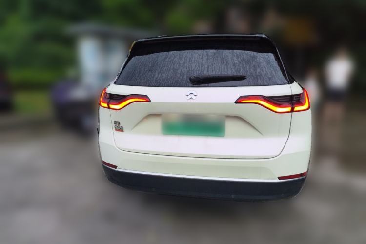 Used Nio ES8 2022 75 kWh Signature Edition Six-Seater Rear