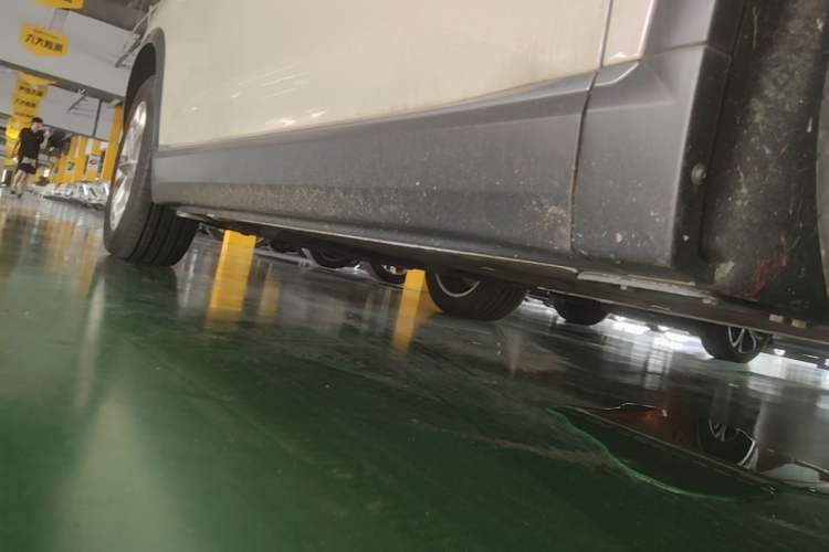 Used Nio ES8 2022 100 kWh Six-Seater Version Right Side Sill