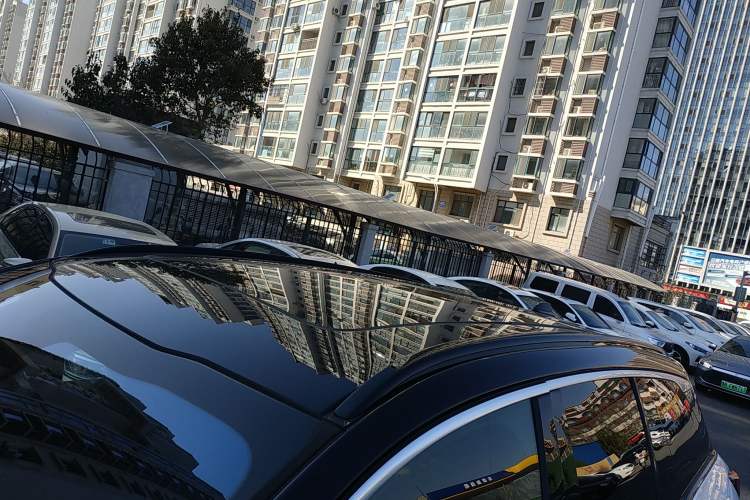 Used Nio ES8 2022 100 kWh 7-Seater Version Roof