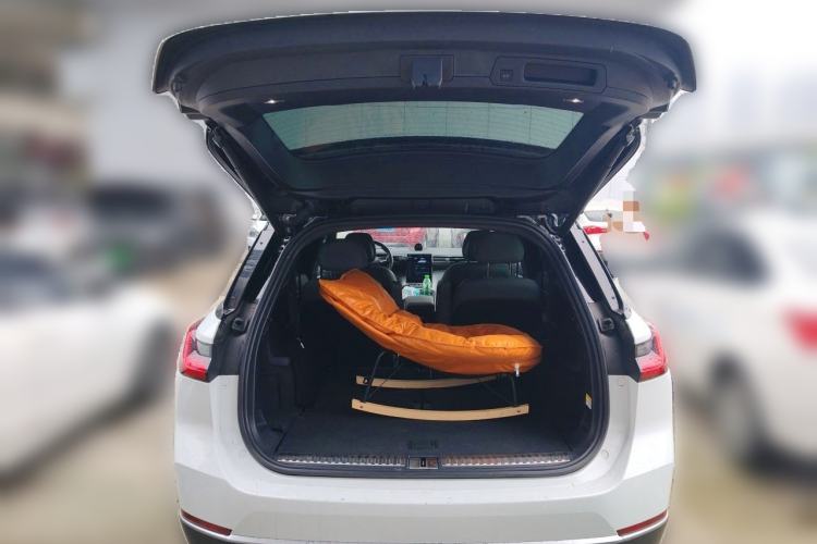Used Nio ES8 2022 75 kWh Six-Seater Version Trunk