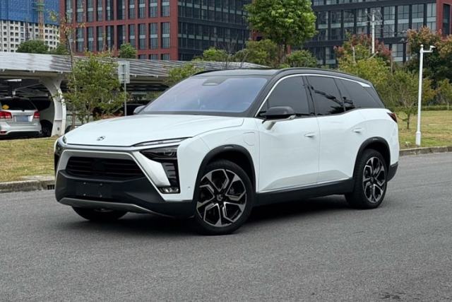 Used Nio ES8 2022 100kWh Signature Edition Seven-Seater
