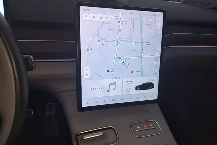 Used Nio ES8 2023 75 kWh Audio And AC Panel