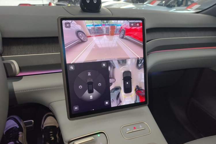 Used Nio ES8 2023 75 kWh Audio And AC Panel