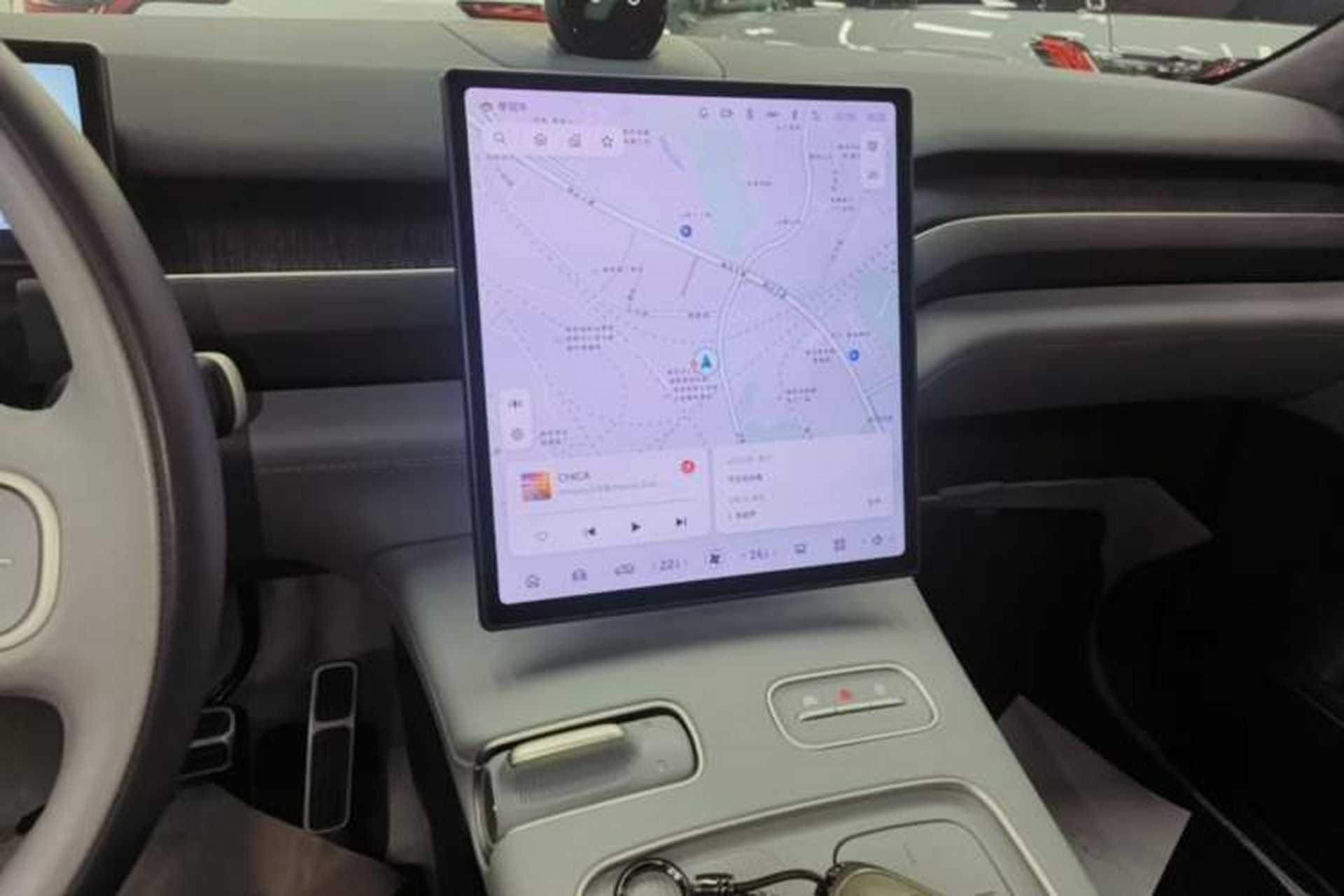 Used Nio ES8 2023 100kWh Signature Edition Audio And AC Panel