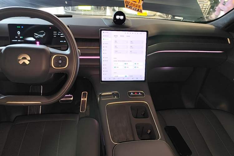 Used Nio ES8 2023 75 kWh Audio And AC Panel
