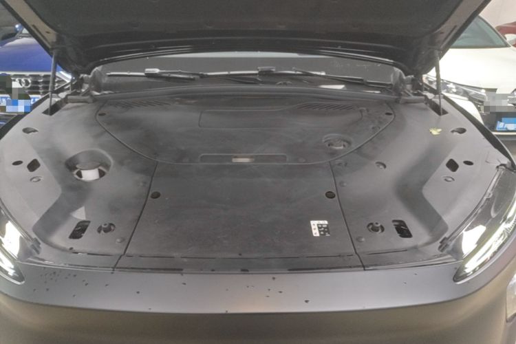 Used Nio ES8 2023 75 kWh Engine Bay