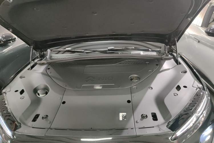 Used Nio ES8 2023 75 kWh Engine Bay