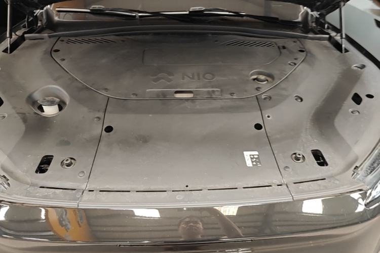 Used Nio ES8 2023 75 kWh Engine Bay