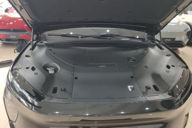 Used Nio ES8 2023 75 kWh Engine Bay