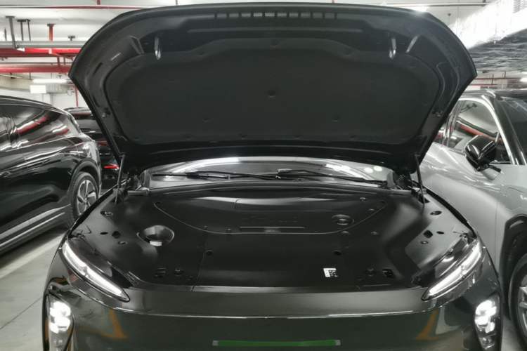 Used Nio ES8 2023 100kWh Signature Edition Engine Bay
