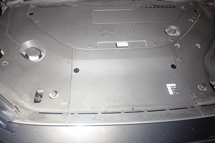 Used Nio ES8 2023 75 kWh Executive Edition Engine Bay