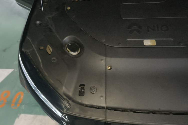 Used Nio ES8 2023 75 kWh Executive Edition Engine Bay Right