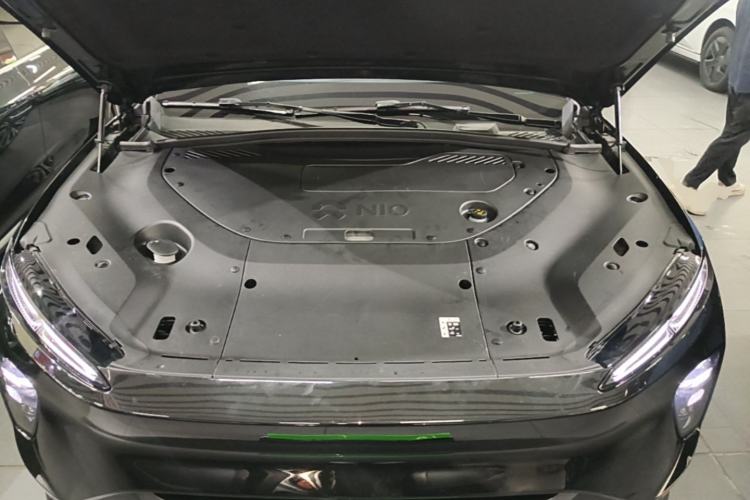 Used Nio ES8 2023 100kWh Executive Edition Engine Bay