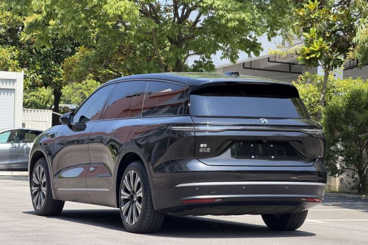 Used Nio ES8 2023 75 kWh Exterior 3