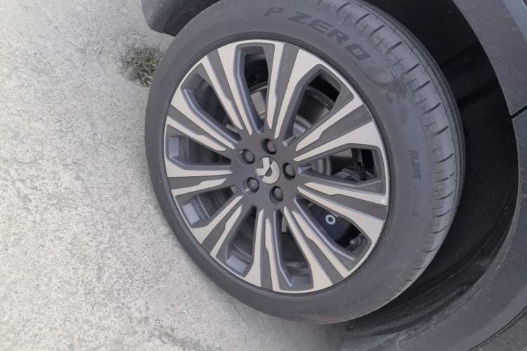 Used Nio ES8 2023 75 kWh Exterior 5