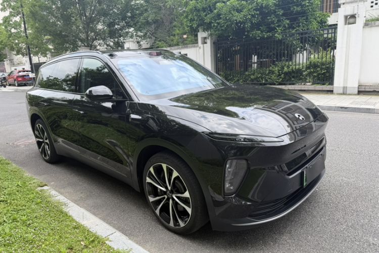 Used Nio ES8 2023 100kWh Signature Edition Exterior 5