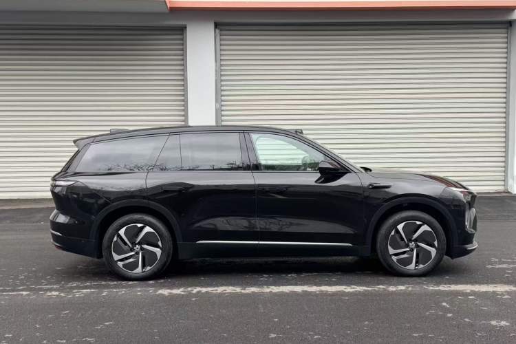 Used Nio ES8 2023 75 kWh Exterior 6
