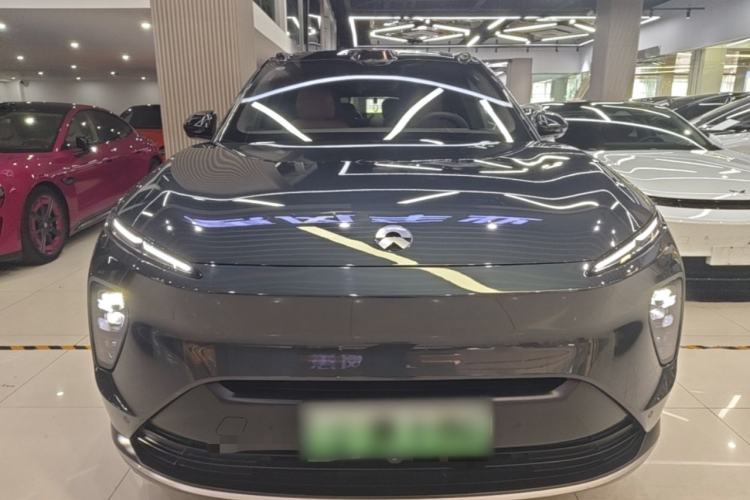 Used Nio ES8 2023 75 kWh Front