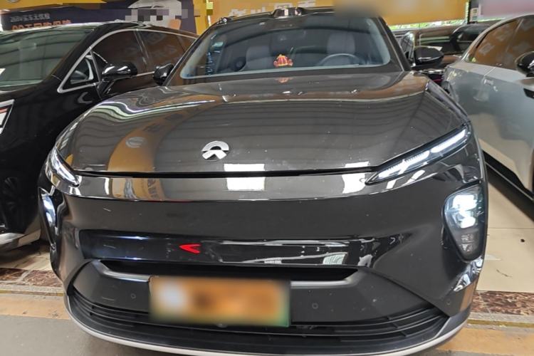 Used Nio ES8 2023 75 kWh Front