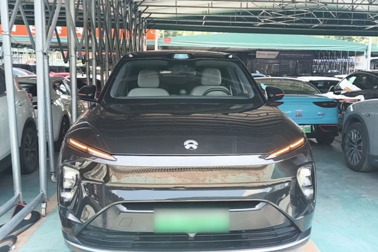 Used Nio ES8 2023 75 kWh Executive Edition Front