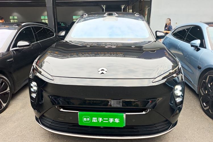 Used Nio ES8 2023 75 kWh Front