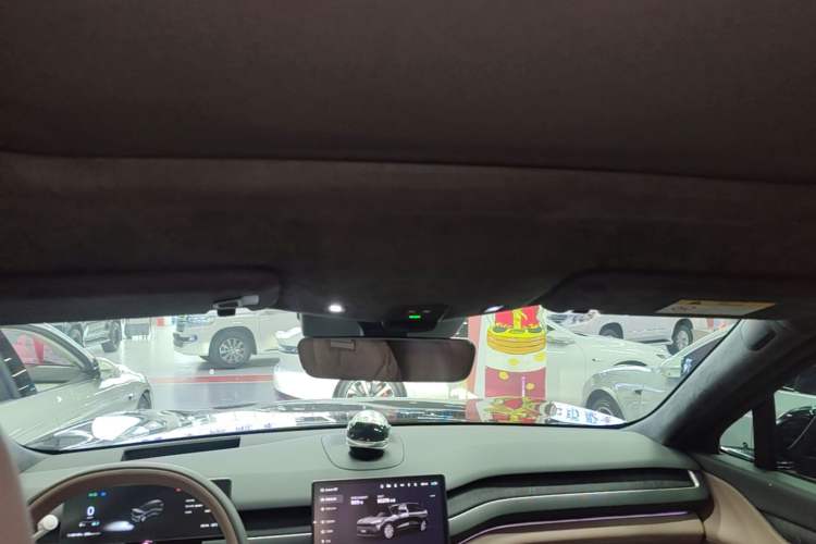 Used Nio ES8 2023 100kWh Headliner