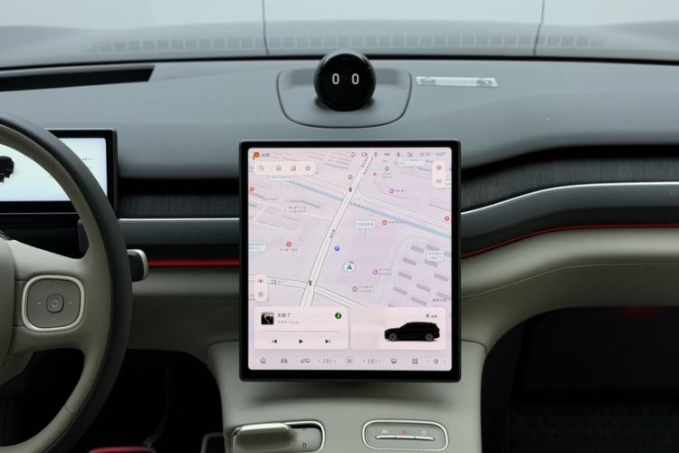 Used Nio ES8 2023 75 kWh Interior 11