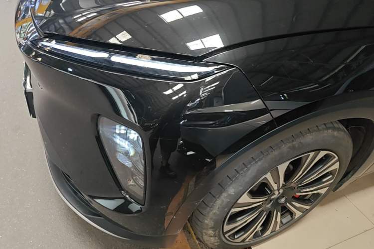 Used Nio ES8 2023 75 kWh Left Front Headlight
