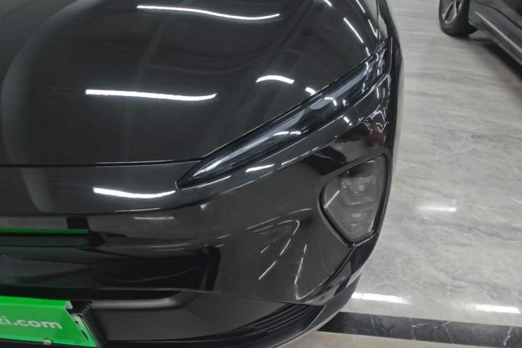 Used Nio ES8 2023 75 kWh Left Front Headlight