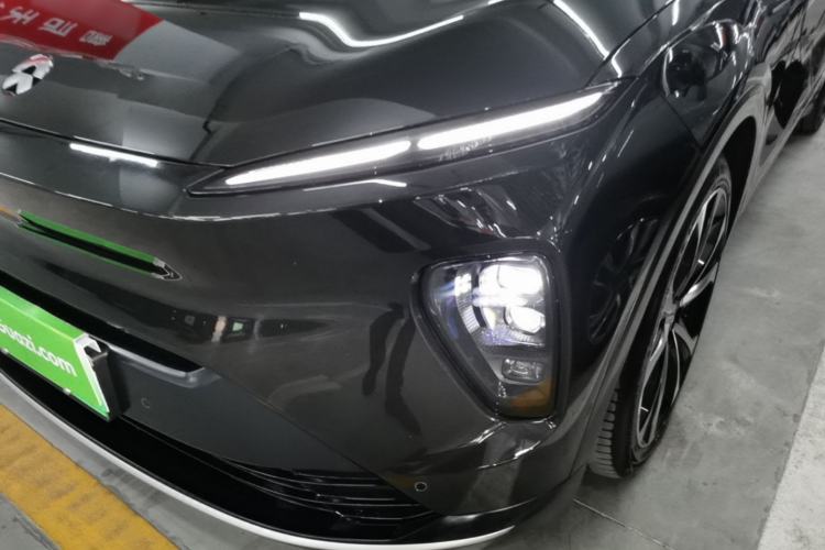 Used Nio ES8 2023 100kWh Signature Edition Left Front Headlight
