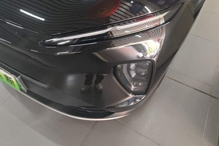 Used Nio ES8 2023 75 kWh Executive Edition Left Front Headlight
