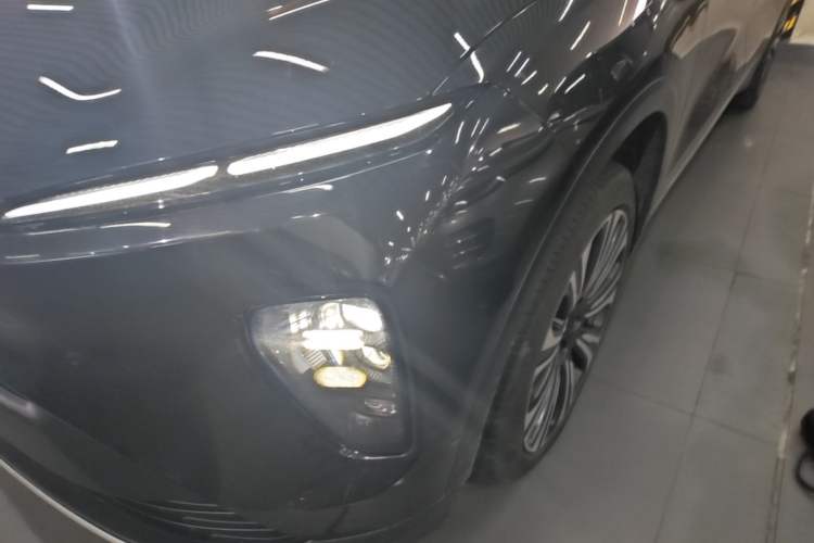 Used Nio ES8 2023 75 kWh Left Front Headlight