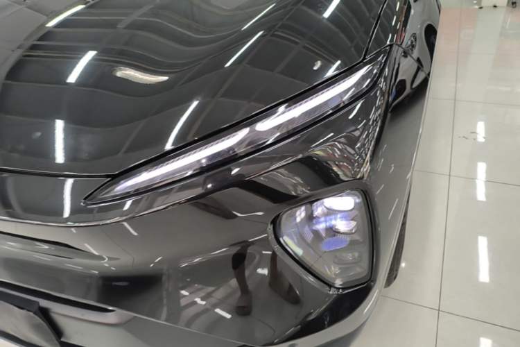 Used Nio ES8 2023 75 kWh Left Front Headlight