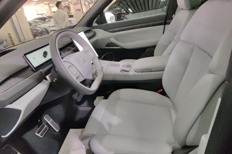 Used Nio ES8 2023 75 kWh Left Front Seat