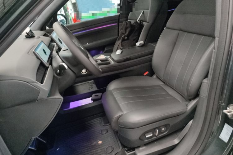 Used Nio ES8 2023 75 kWh Left Front Seat