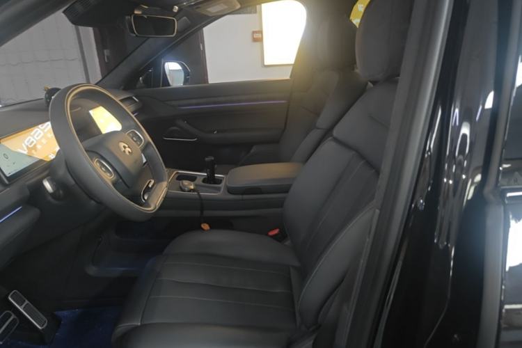 Used Nio ES8 2023 100kWh Signature Edition Left Front Seat