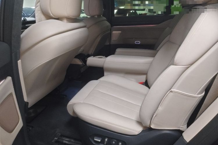 Used Nio ES8 2023 75 kWh Left Rear Seat