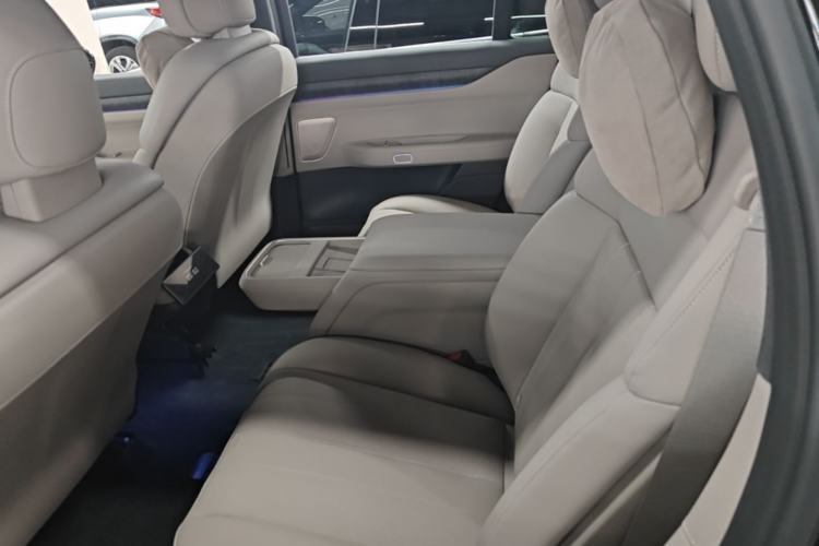 Used Nio ES8 2023 100kWh Signature Edition Left Rear Seat