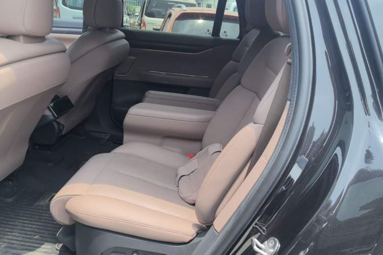 Used Nio ES8 2023 75 kWh Left Rear Seat