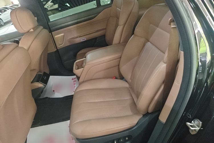 Used Nio ES8 2023 75 kWh Executive Edition Left Rear Seat