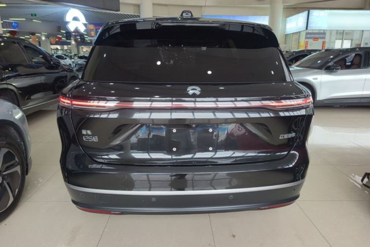 Used Nio ES8 2023 75 kWh Rear