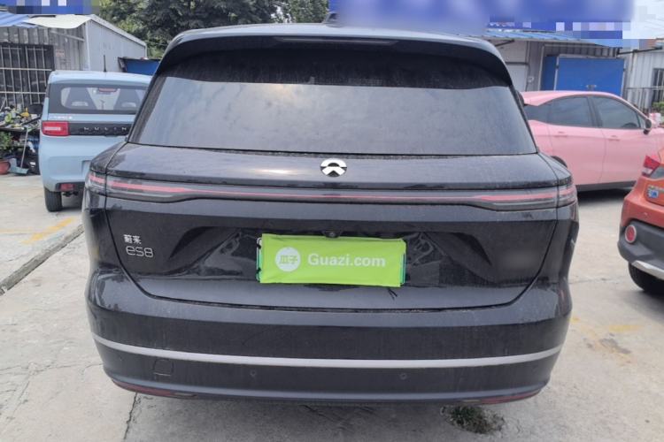 Used Nio ES8 2023 75 kWh Rear