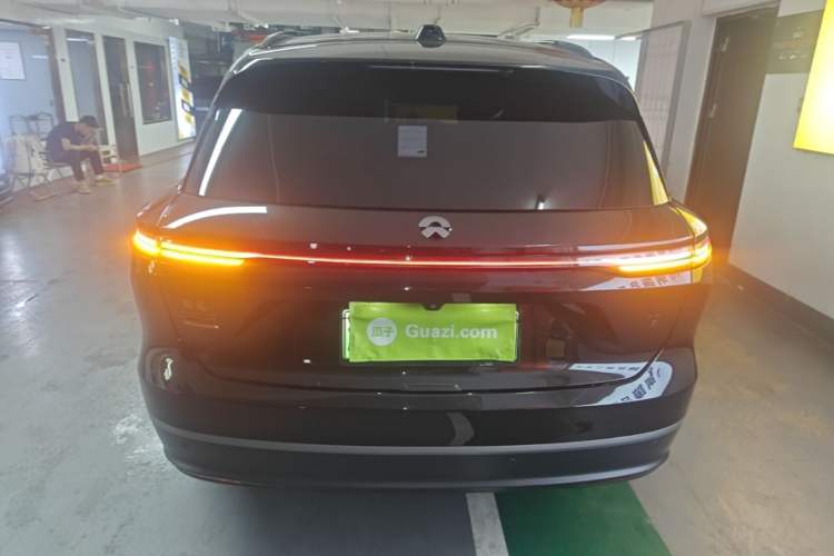 Used Nio ES8 2023 100kWh Signature Edition Rear