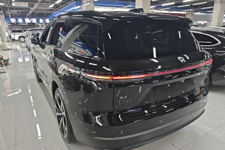 Used Nio ES8 2023 100kWh Signature Edition Rear Left 45 Deg