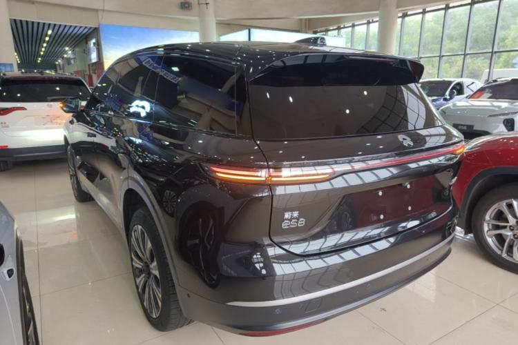 Used Nio ES8 2023 75 kWh Rear Left 45 Deg