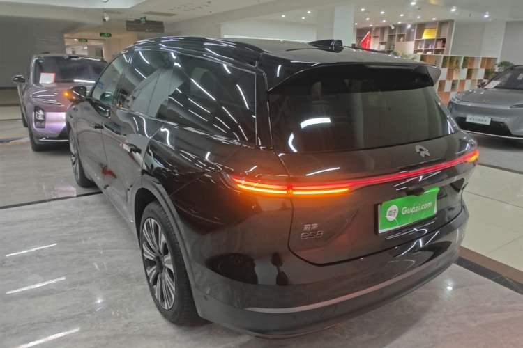 Used Nio ES8 2023 75 kWh Rear Left 45 Deg