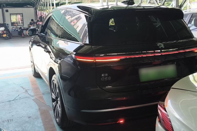 Used Nio ES8 2023 75 kWh Executive Edition Rear Left 45 Deg